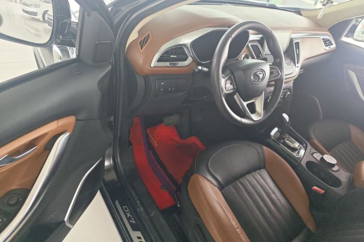 Used Soueast DX7 2017 1.5T Automatic Glory Edition Driver Seat