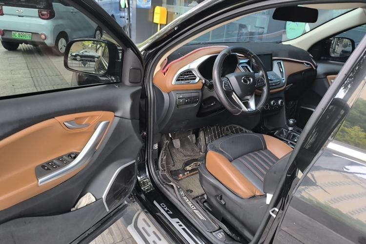 Used Soueast DX7 2017 1.5T Manual Luxury Model Driver Seat