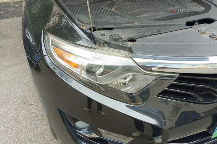Used Soueast DX7 2017 1.5T Manual Triumph Edition Exterior 6