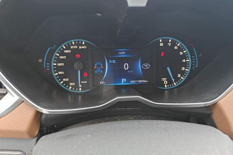 Used Soueast DX7 2017 1.5T Automatic Glory Edition Instrument Cluster