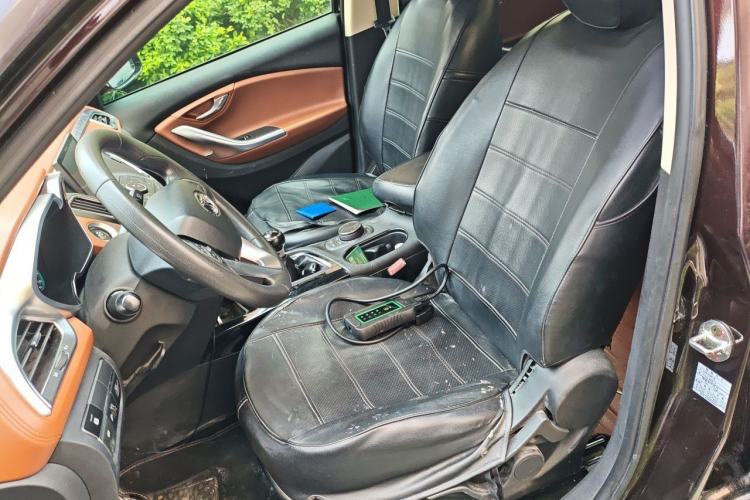 Used Soueast DX7 2017 1.5T Manual Triumph Edition Left Front Seat