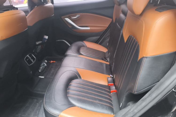 Used Soueast DX7 2017 1.5T Automatic Glory Edition Left Rear Seat
