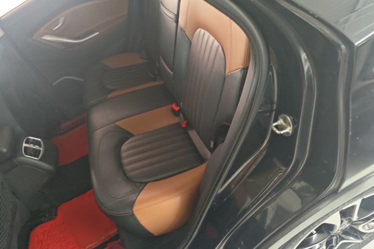 Used Soueast DX7 2017 1.5T Automatic Glory Edition Left Rear Seat