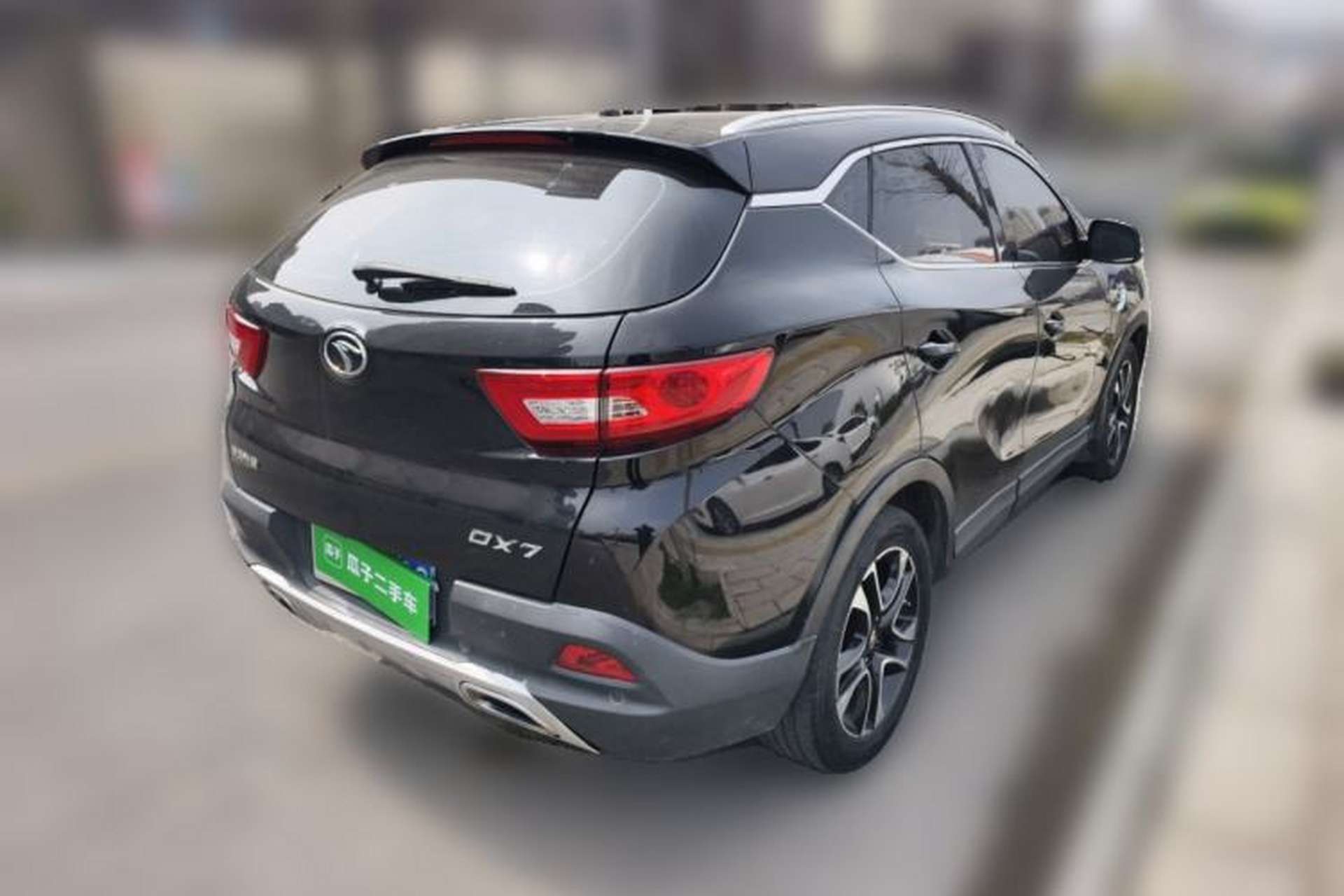 Used Soueast DX7 2017 1.5T Automatic Luxury Model Rear Right 45 Deg