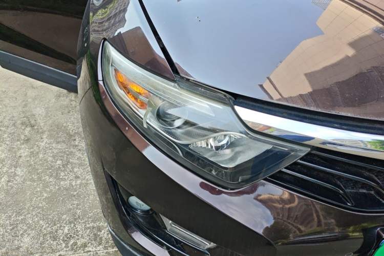 Used Soueast DX7 2017 1.5T Manual Triumph Edition Right Front Headlight
