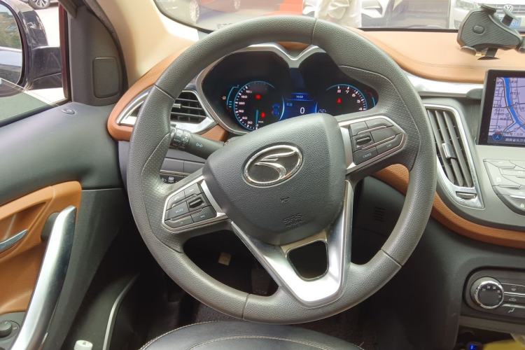 Used Soueast DX7 2017 1.5T Manual Triumph Edition Steering Wheel