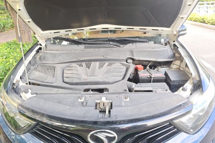 Used Soueast DX7 2017 1.5T Automatic Luxury Model Engine Bay
