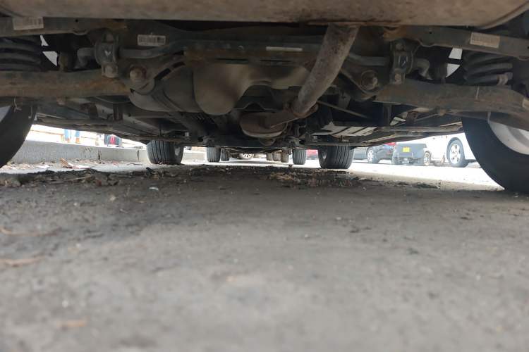 Used Soueast DX7 2017 1.5T Manual Luxury Model Chassis Rear