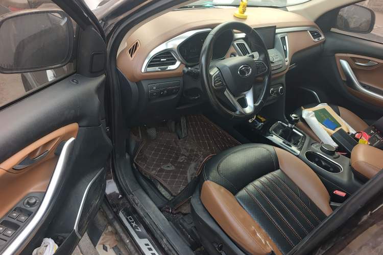 Used Soueast DX7 2017 1.5T Manual Luxury Model Driver Seat