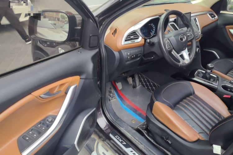 Used Soueast DX7 2017 1.5T Manual Luxury Model Driver Seat