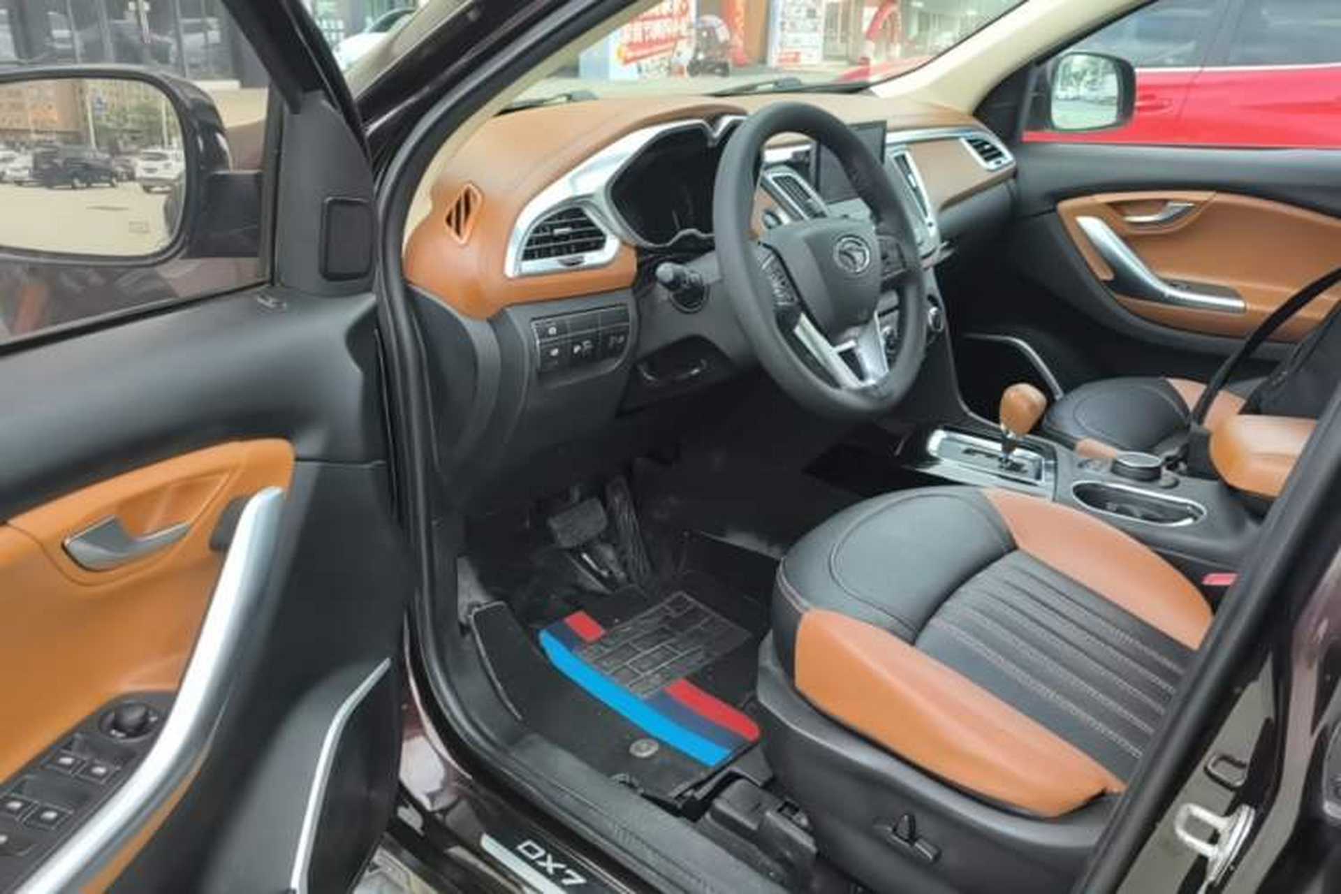 Used Soueast DX7 2017 1.5T Automatic Luxury Model Driver Seat
