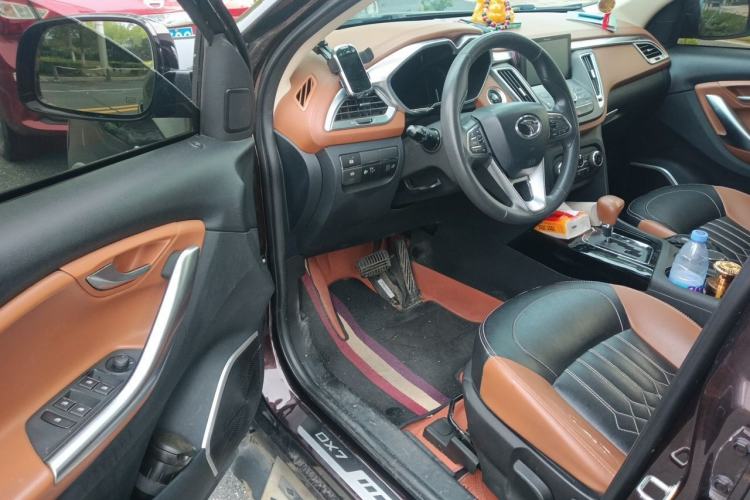 Used Soueast DX7 2017 1.5T Automatic Glory Edition Driver Seat