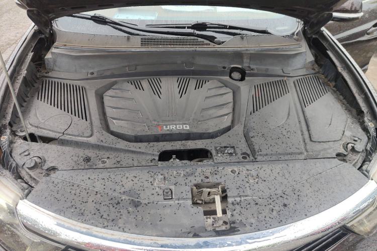 Used Soueast DX7 2017 1.5T Automatic Glory Edition Engine Bay