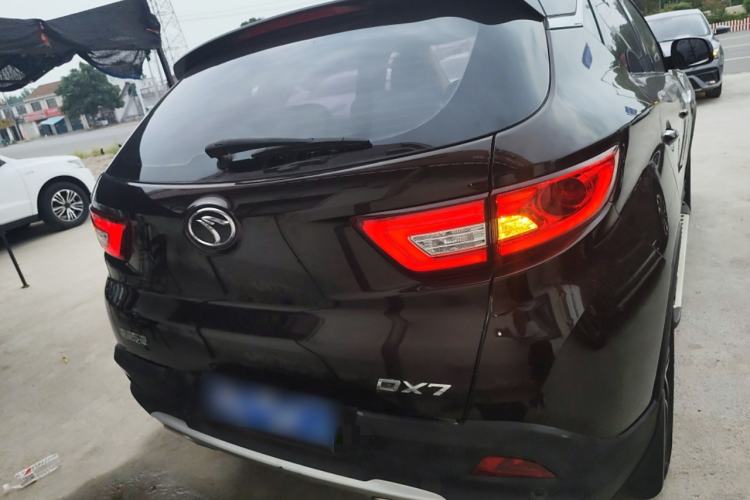 Used Soueast DX7 2017 1.5T Automatic Luxury Model Exterior 4