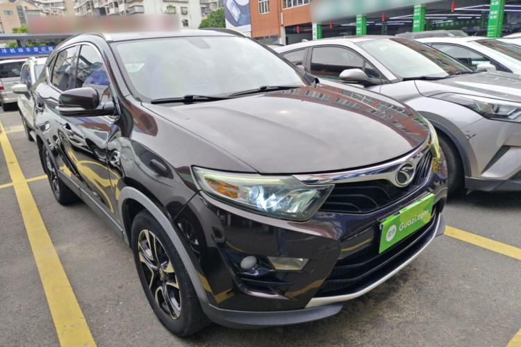 Used Soueast DX7 2017 1.5T Manual Triumph Edition Front Right 45 Deg