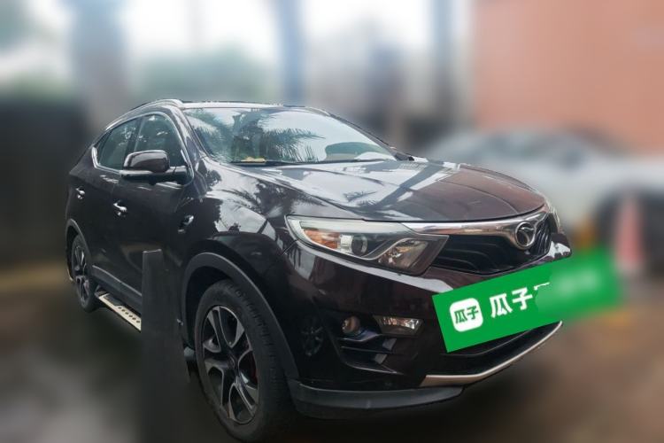 Used Soueast DX7 2017 1.5T Automatic Luxury Model Front Right 45 Deg