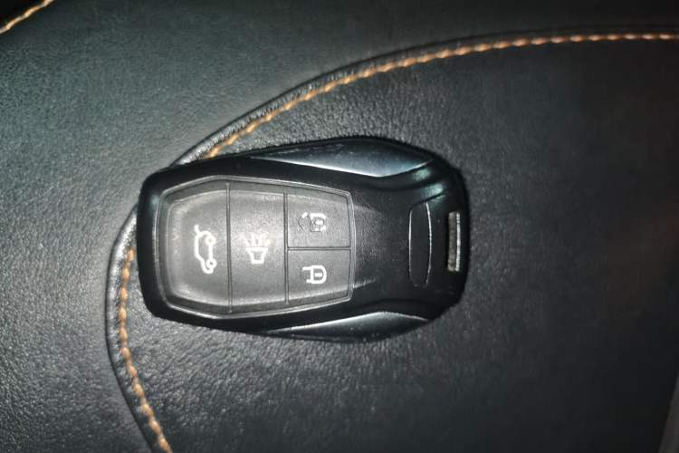 Used Soueast DX7 2017 1.5T Automatic Glory Edition Interior 1