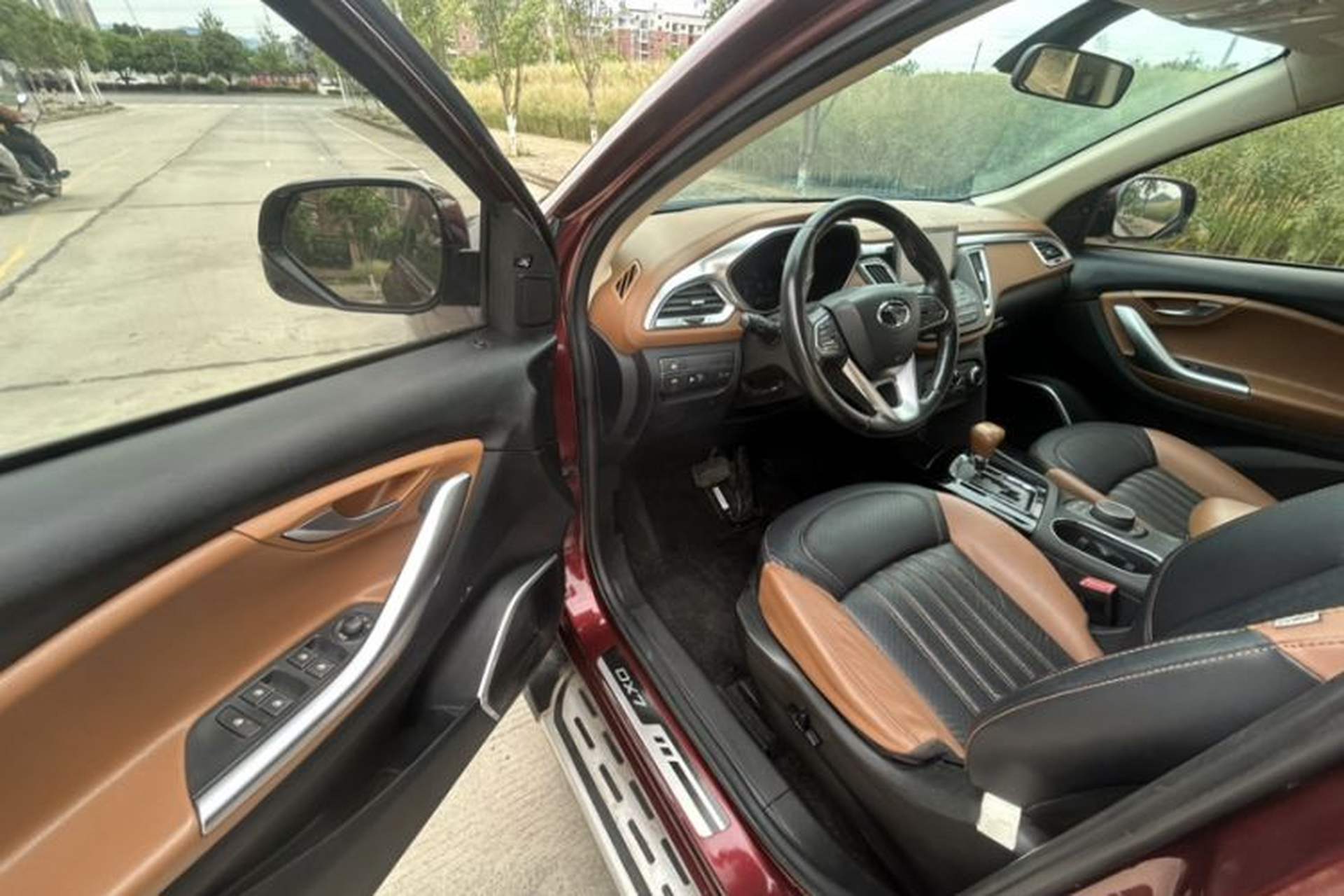 Used Soueast DX7 2017 1.5T Automatic Luxury Model Interior 3