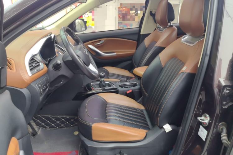 Used Soueast DX7 2017 1.5T Manual Luxury Model Left Front Seat