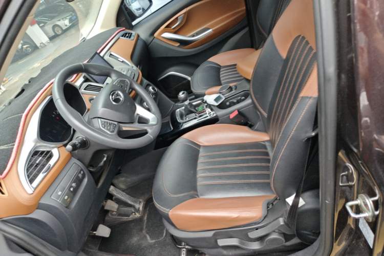 Used Soueast DX7 2017 1.5T Manual Triumph Edition Left Front Seat