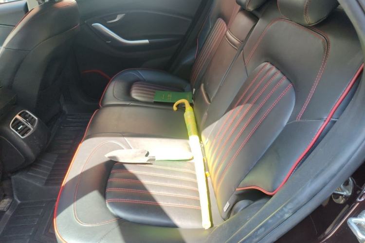 Used Soueast DX7 2017 1.5T Manual Triumph Edition Left Rear Seat