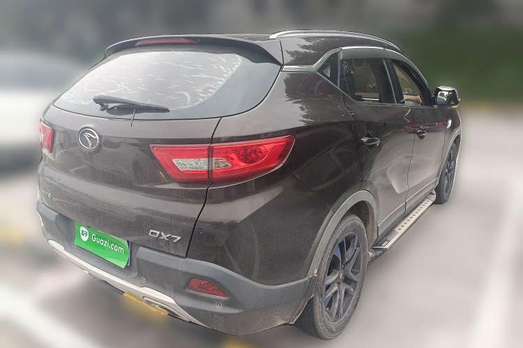 Used Soueast DX7 2017 1.5T Automatic Luxury Model Rear Right 45 Deg