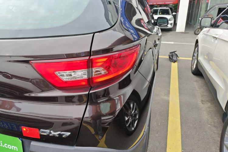 Used Soueast DX7 2017 1.5T Manual Triumph Edition Right Rear Taillight