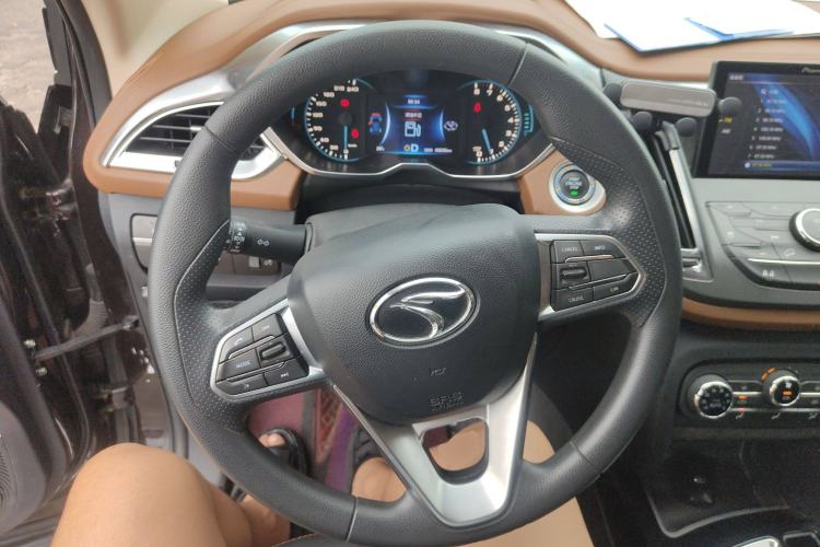 Used Soueast DX7 2017 1.5T Automatic Glory Edition Steering Wheel
