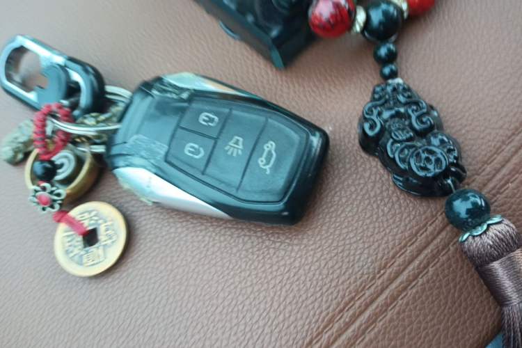Used Soueast DX7 2017 1.5T Automatic Glory Edition Vehicle Key