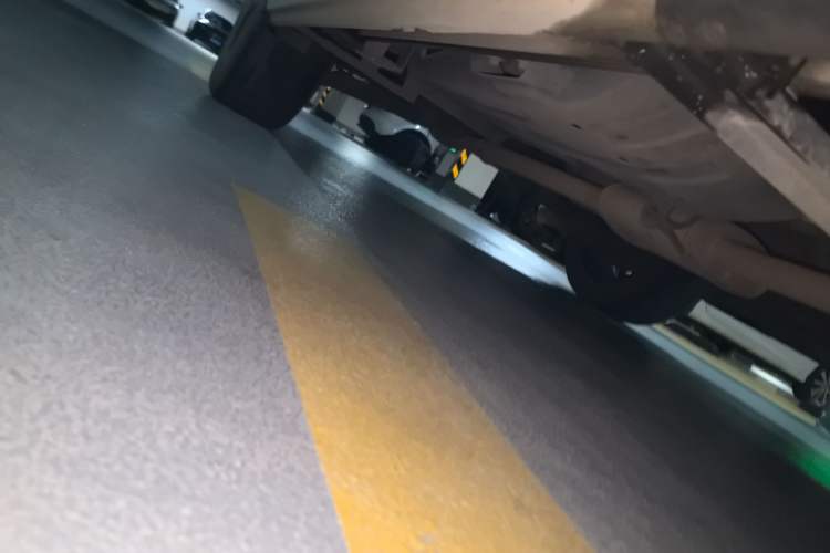 Used Soueast DX7 2017 1.5T Automatic Luxury Model Chassis Front Right