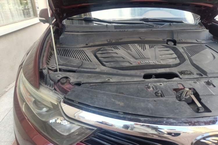 Used Soueast DX7 2017 1.5T Automatic Luxury Model Engine Bay Right