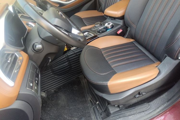 Used Soueast DX7 2017 1.5T Automatic Luxury Model Left Front Seat