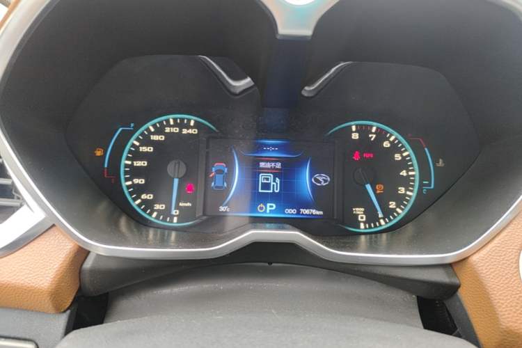 Used Soueast DX7 2017 1.5T Automatic Glory Edition Instrument Cluster