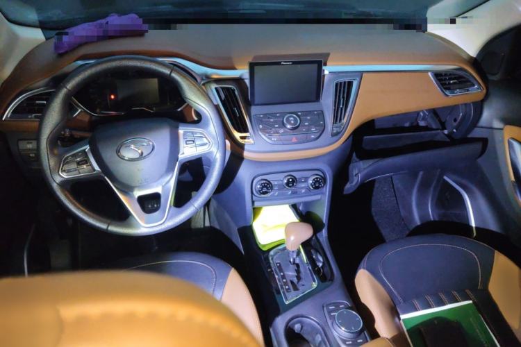 Used Soueast DX7 2017 1.5T Automatic Glory Edition Interior 2