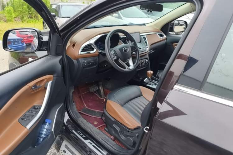 Used Soueast DX7 2017 1.5T Automatic Glory Edition Driver Seat