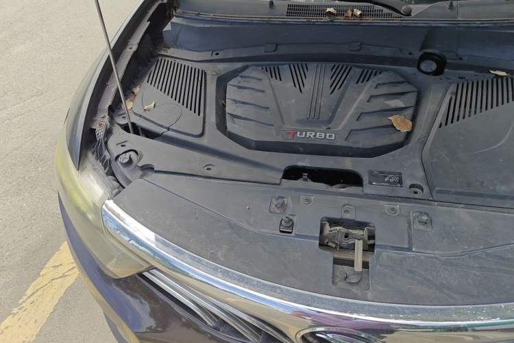 Used Soueast DX7 2017 1.5T Automatic Luxury Model Engine Bay Right