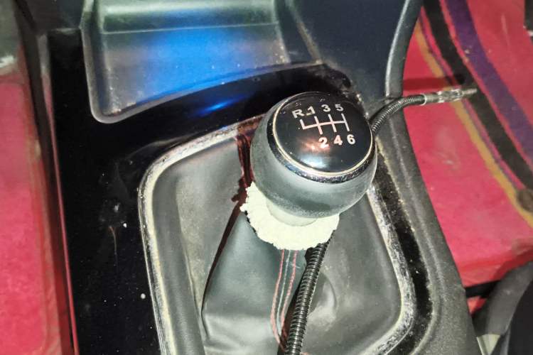 Used Soueast DX7 2017 1.5T Manual Triumph Edition Gear Lever