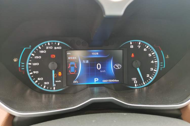 Used Soueast DX7 2017 1.5T Automatic Luxury Model Instrument Cluster