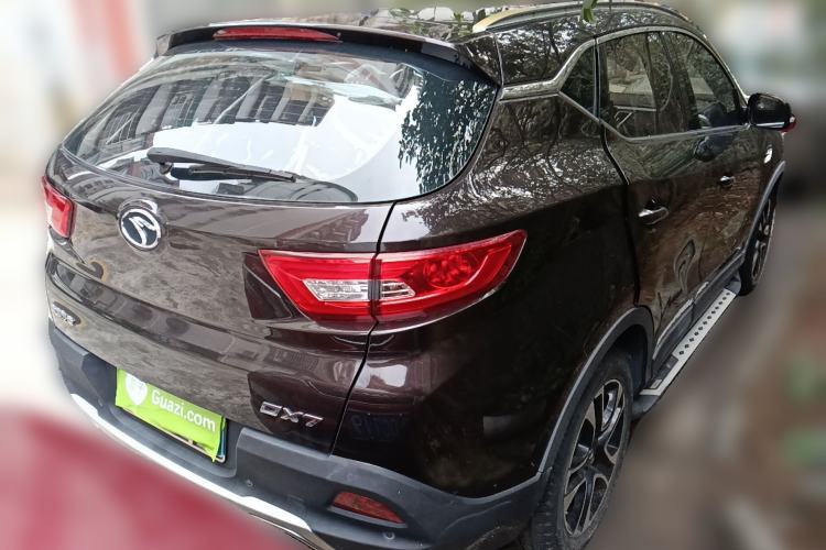 Used Soueast DX7 2017 1.5T Automatic Luxury Model Rear Right 45 Deg
