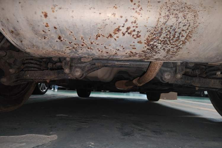 Used Soueast DX7 2017 1.5T Automatic Luxury Model Chassis Rear