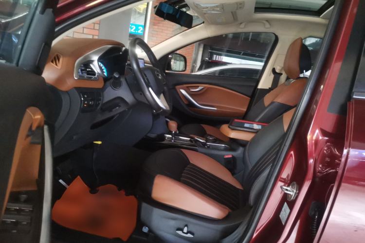 Used Soueast DX7 2017 1.5T Automatic Luxury Model Driver Seat