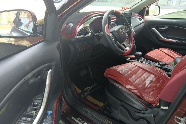 Used Soueast DX7 2017 1.5T Automatic Glory Edition Driver Seat