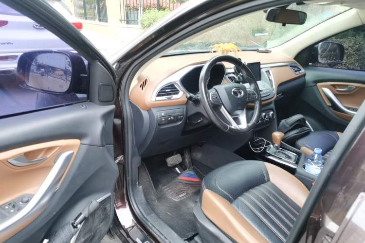Used Soueast DX7 2017 1.5T Automatic Luxury Model Driver Seat
