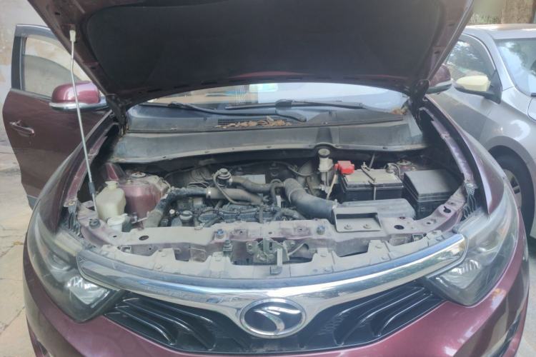 Used Soueast DX7 2017 1.5T Automatic Luxury Model Engine Bay