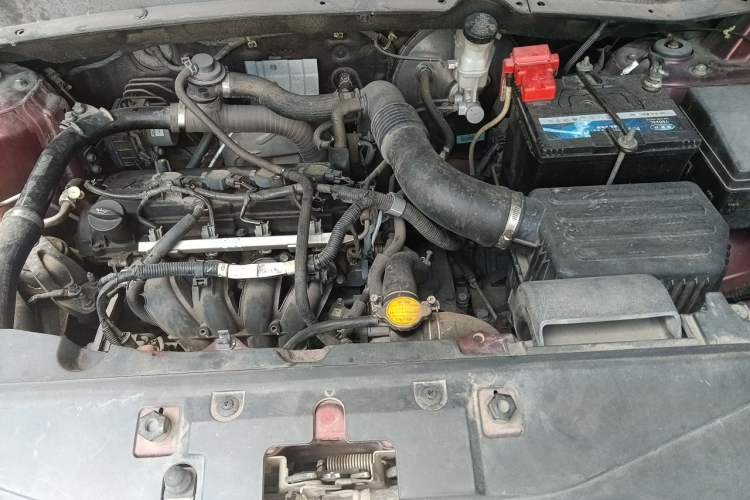 Used Soueast DX7 2017 1.5T Automatic Glory Edition Engine Bay