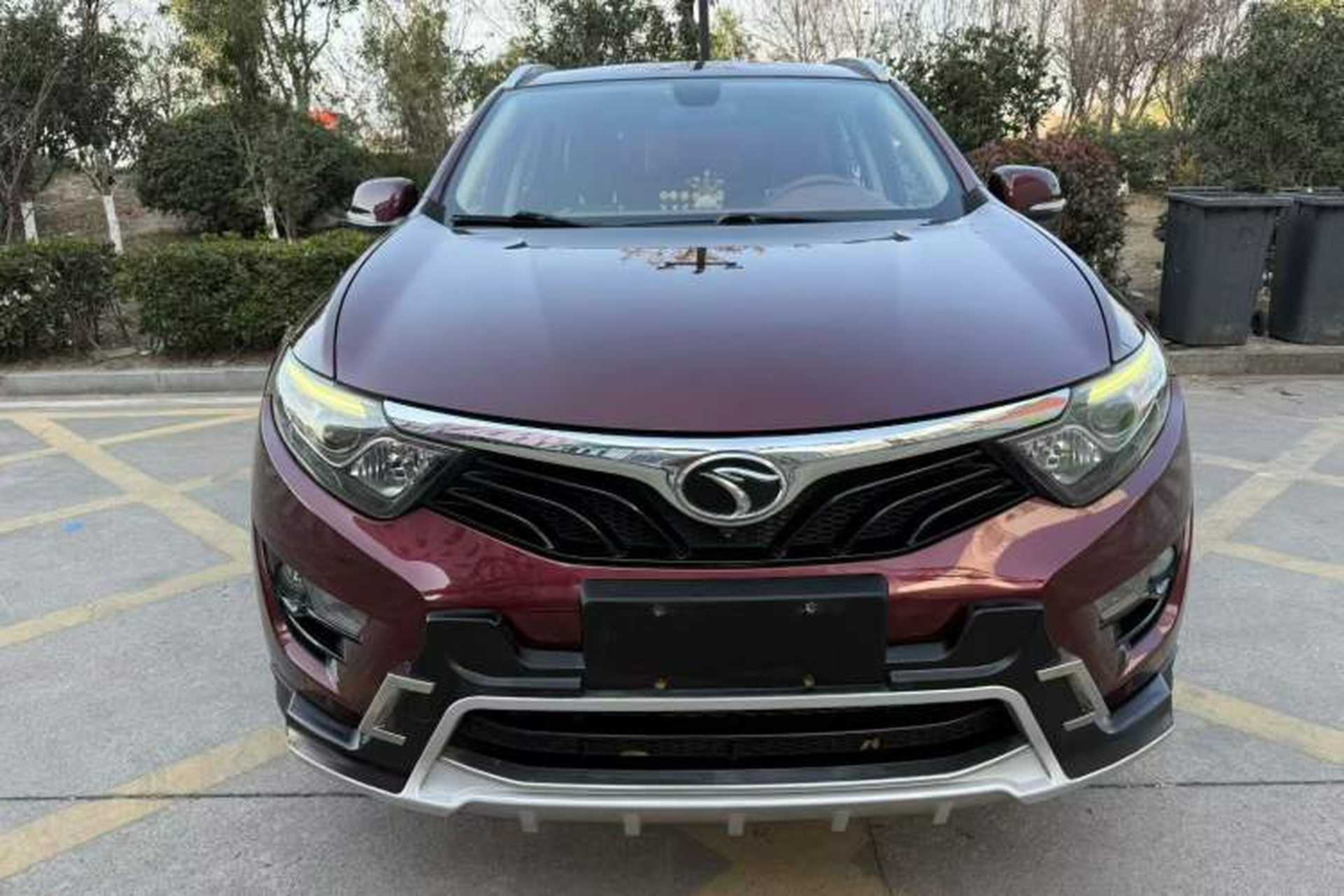 Used Soueast DX7 2017 1.5T Automatic Glory Edition Exterior 2