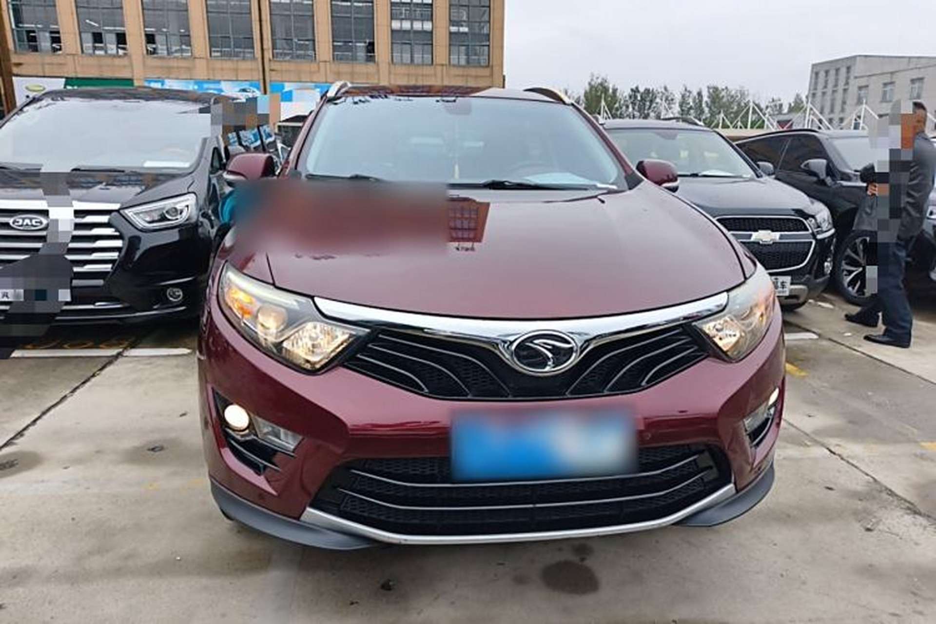 Used Soueast DX7 2017 1.5T Automatic Glory Edition Front