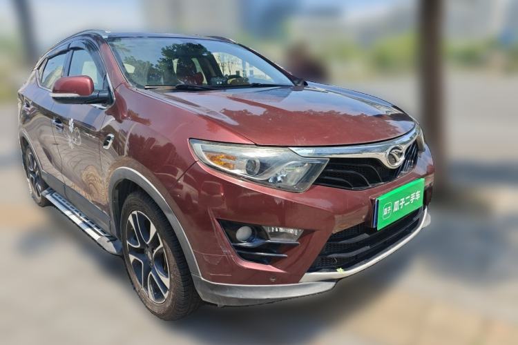 Used Soueast DX7 2017 1.5T Automatic Luxury Model Front Right 45 Deg