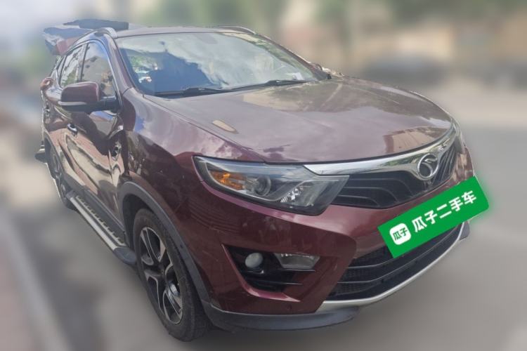 Used Soueast DX7 2017 1.5T Automatic Luxury Model Front Right 45 Deg