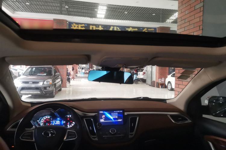 Used Soueast DX7 2017 1.5T Automatic Luxury Model Headliner